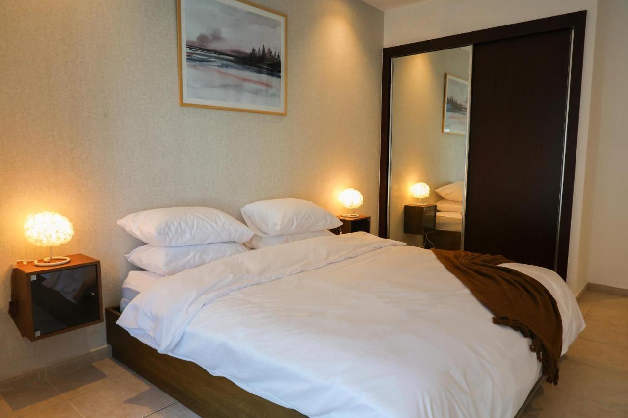 Deluxe 1 Bedroom Apartment - Elite Residence Dubai Marina - Sea View Exterior photo